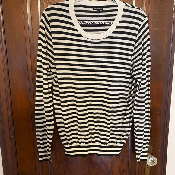 Sweaters - Black and White Striped Long Sleeve Sweater